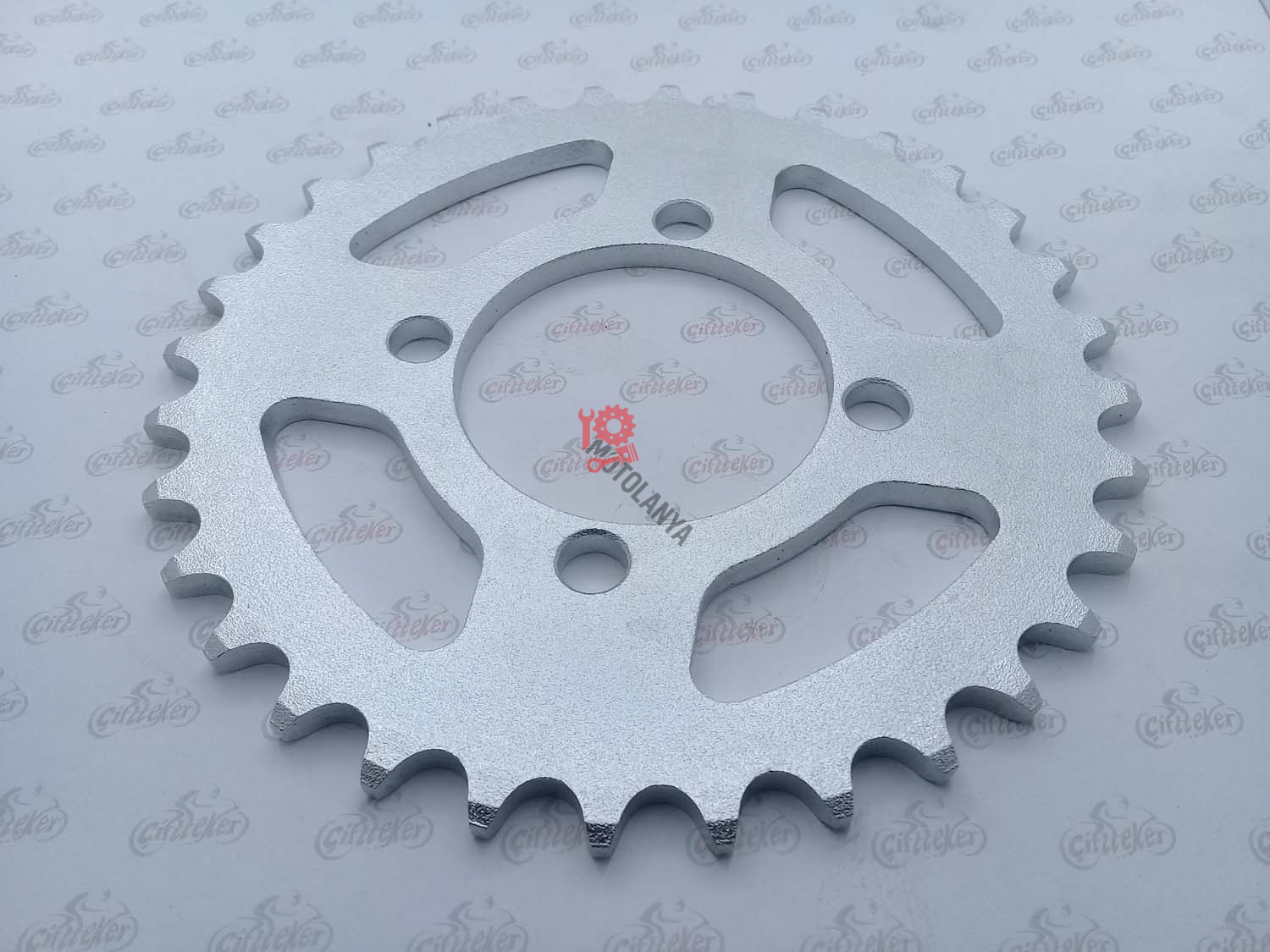 ATV AEON ARKA DİŞLİ 520-32T İÇ 64 mm 4 DELİKLİ